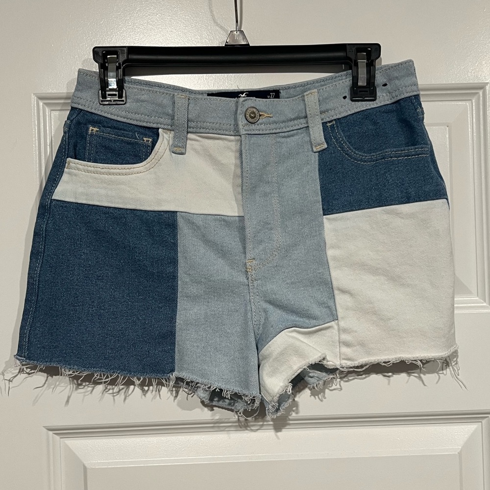 Hollister Patchwork Ultra High Rise Mom Short 3” Size 27